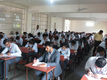 BBA & B.Com College in Bhubaneswar | DSBM Bhubaneswar